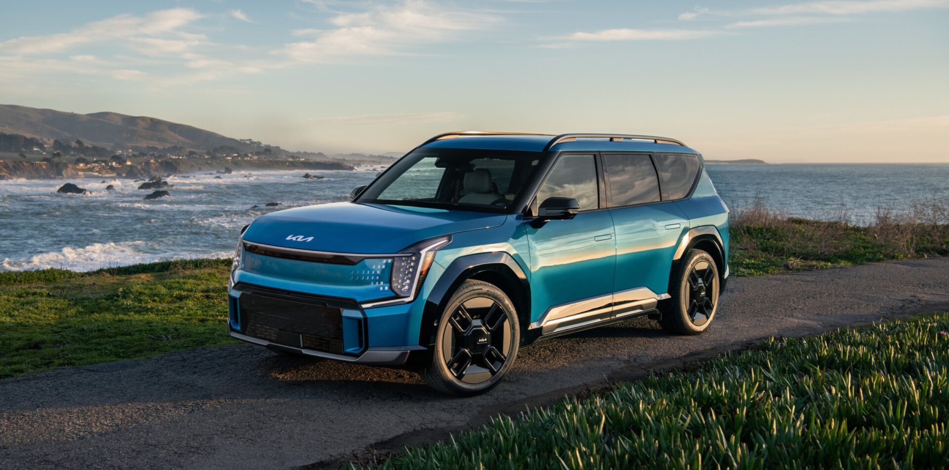 Kia America showcases its electric and hybrid lineup, including the award-winning EV9, at Electrify Expo in Long Beach, May 31-June 2. Discover the future of sustainable mobility.