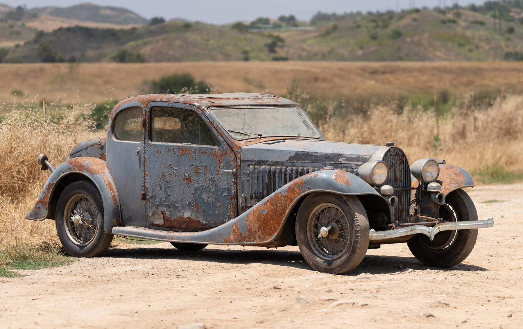 A 1936 Bugatti Type 57 Ventoux is for sale at £288,000. Covered in rust and with ripped seats, it’s a major restoration project but retains its original matching numbers engine.