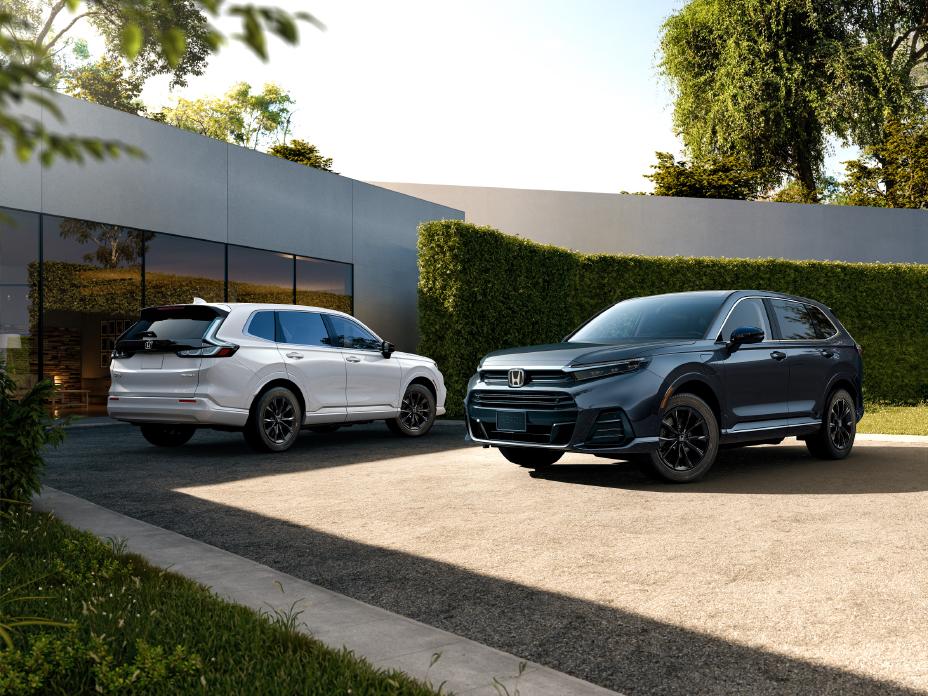 Honda announces competitive lease options for the 2025 CR-V e, a plug-in hydrogen fuel cell electric vehicle. Available in California from July 9, it offers zero emissions and impressive performance.