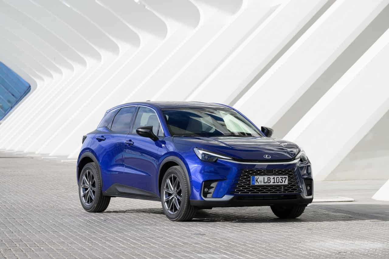 Lexus offers an enticing package for the LBX in Poland. Lease the city crossover with KINTO ONE for just PLN 800 net/month, plus enjoy special financing and accessory discounts.