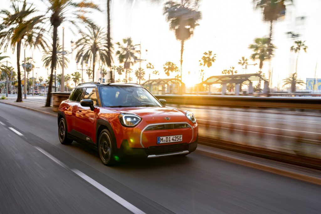 Walmart Canada introduces the all-electric MINI Aceman SE, a premium small car with advanced technology, eco-friendly design, and a powerful electric drivetrain.