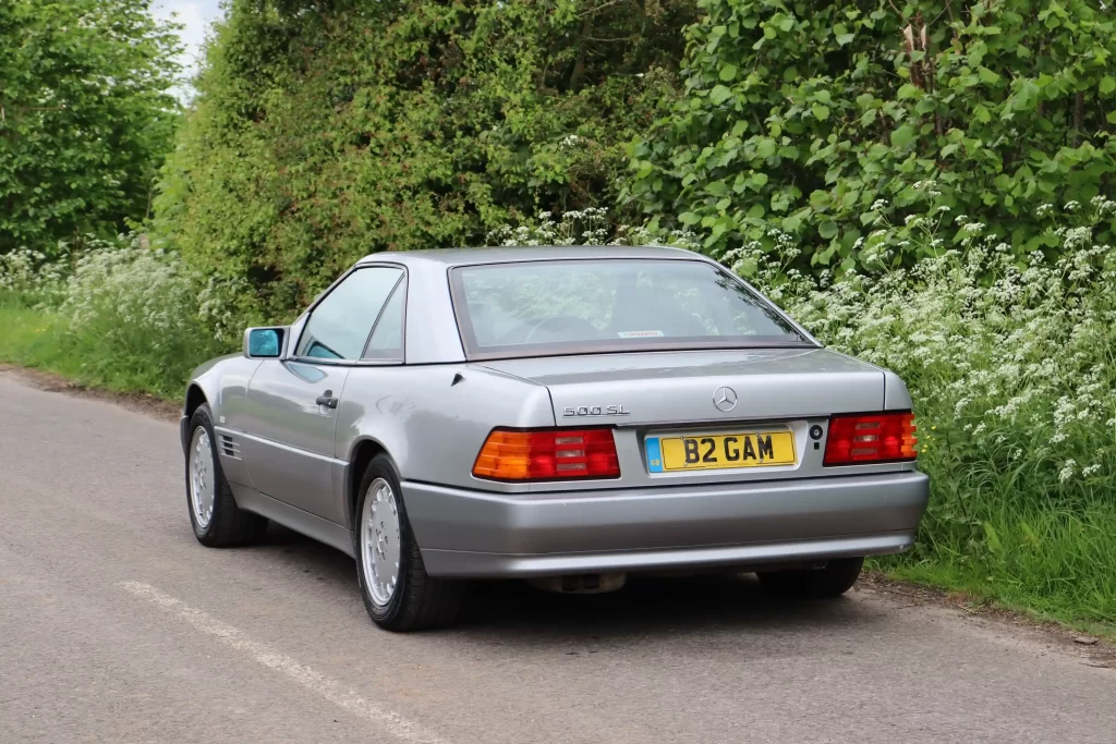 Sir Stirling Moss' 1992 Mercedes 500SL, with 89,000 miles and a guide price of £12,000, is for sale. Own a piece of F1 legend's history at H&H Classics auction on 19 June.