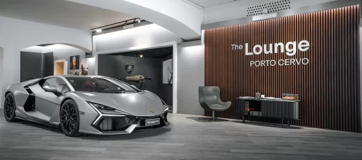 Lamborghini Lounge Porto Cervo returns to Via Porto Vecchio, offering Lamborghini owners exclusive hospitality and a 360° brand experience with events, driving activities, and luxury showcases.