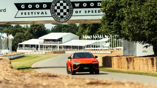 Lamborghini unveiled the Revuelto HPEV and Urus SE PHEV Super SUV at the Goodwood Festival of Speed, showcasing hybrid advancements and thrilling fans with dynamic hill runs.