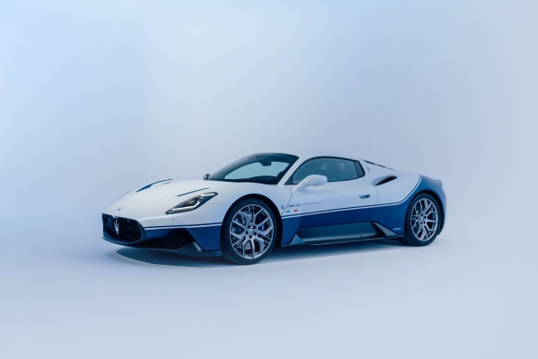 Maserati debuts the MC20 Icona and MC20 Leggenda at the 2024 Goodwood Festival of Speed, alongside the MC20 Cielo Fuoriserie and MC12 Versione Corse, celebrating its rich racing heritage.