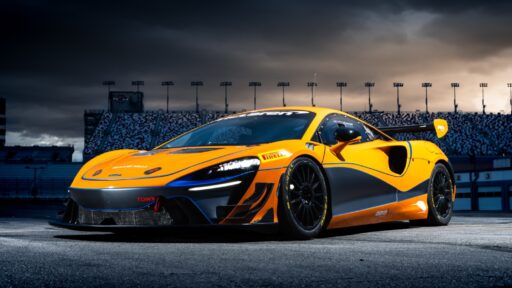 McLaren Automotive announces the 2025 McLaren Trophy America championship, featuring ten rounds at iconic venues and showcasing high-performance Artura Trophy race cars.