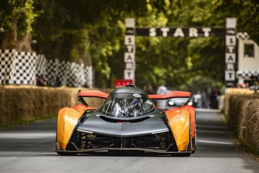 McLaren will captivate audiences at the 2024 Goodwood Festival of Speed, showcasing an exceptional lineup, including the McLaren Senna with Senna Sempre livery. The festival runs from July 11-14.