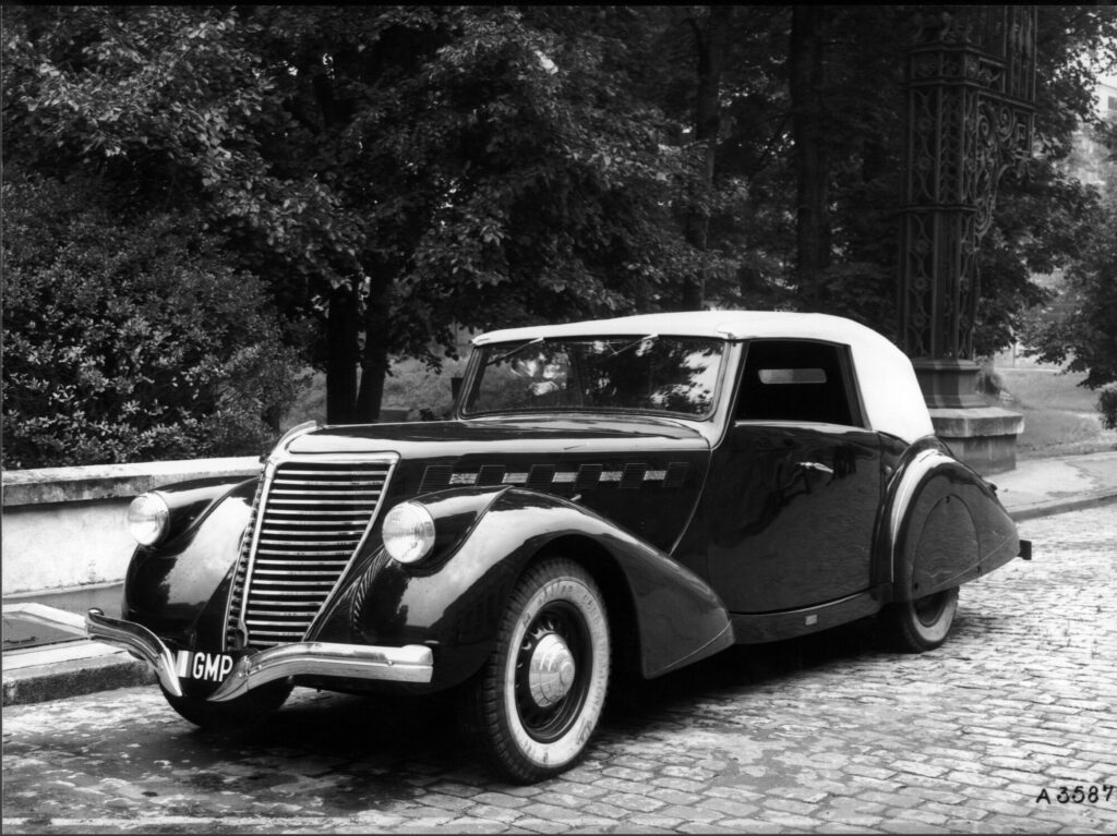 Discover the legacy of Renault cars used by French Presidents over the past century, from the 1920s Renault 40CV to President Macron's 2024 Renault Rafale.