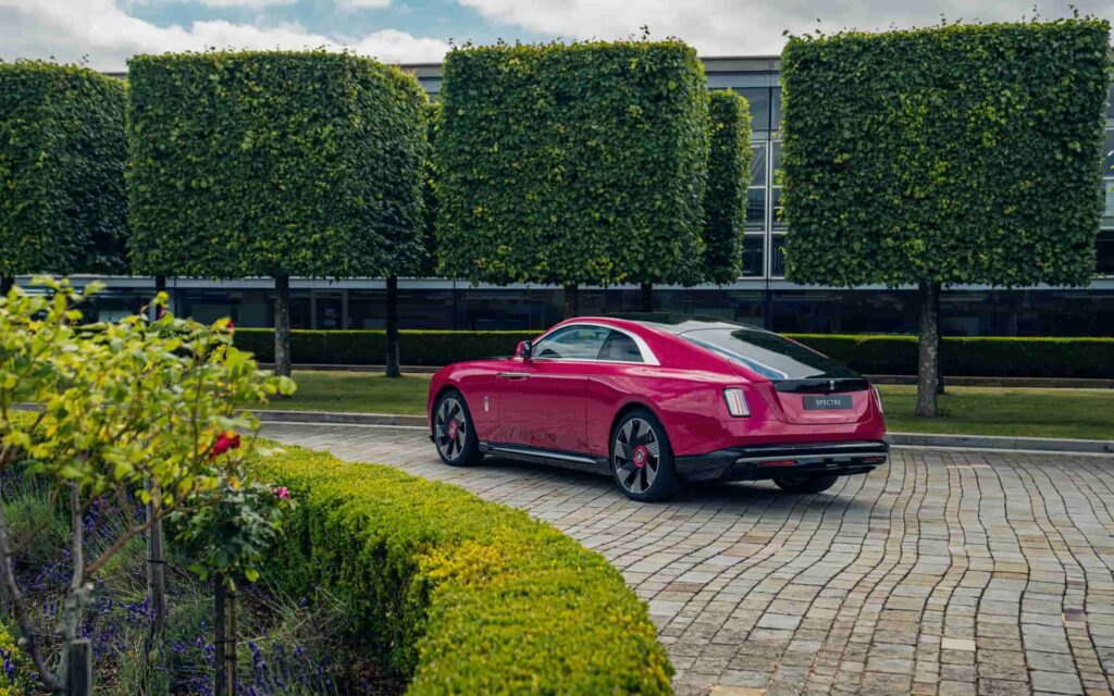 Rolls-Royce Motor Cars showcases a bespoke collection at the Festival of Speed, featuring the UK debut of Cullinan Series II and the all-electric Spectre in the Supercar Run.