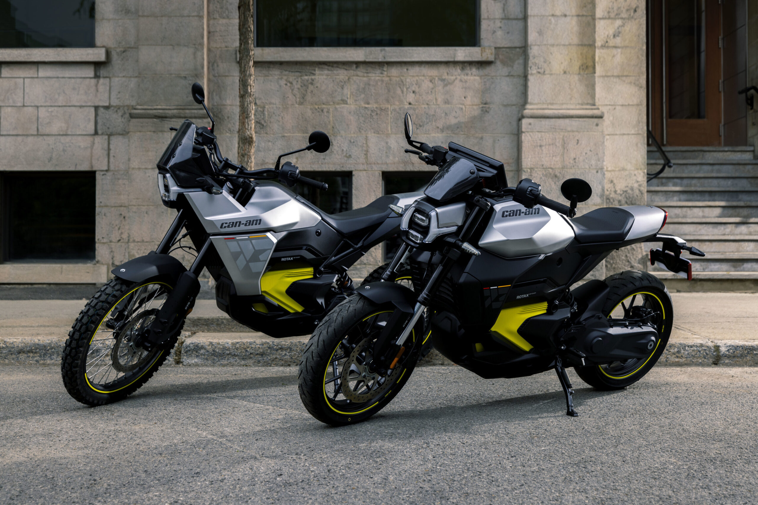 Can-Am unveils its 2025 all-electric motorcycles, Pulse and Origin, aiming to redefine the industry with cutting-edge technology, innovative design, and a nod to its rich powersports heritage.