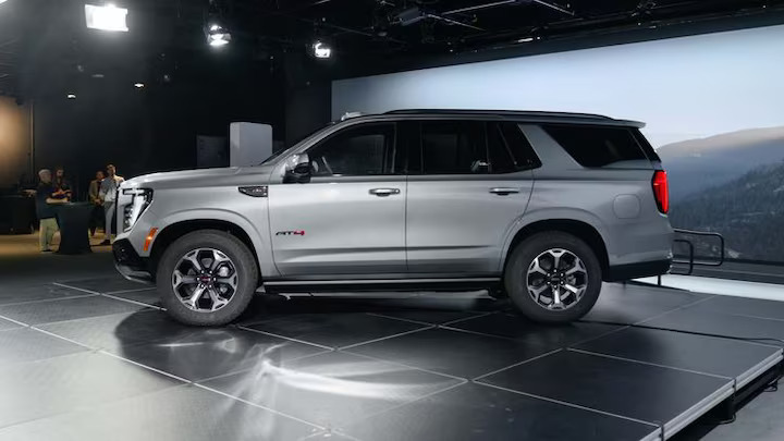 The 2025 GMC Yukon debuts with significant upgrades, including new trims, advanced safety features, and enhanced luxury options, making it a top contender in the full-size SUV market.