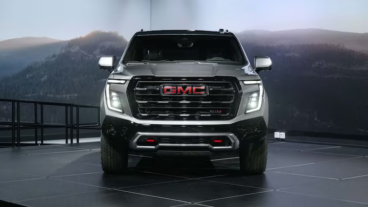 The 2025 GMC Yukon debuts with significant upgrades, including new trims, advanced safety features, and enhanced luxury options, making it a top contender in the full-size SUV market.