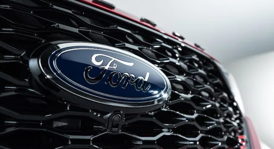 Ford’s shift away from large EVs hints at potential new models using extended-range electric vehicle (EREV) technology, possibly sourced from China or Ram, offering greater flexibility and range.