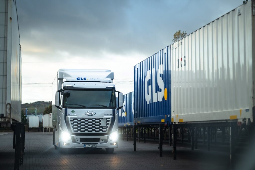 GLS completes a 30,000 km evaluation of the Hyundai Xcient hydrogen fuel cell truck with Allison transmission in Germany, marking a key advancement in eco-friendly logistics.