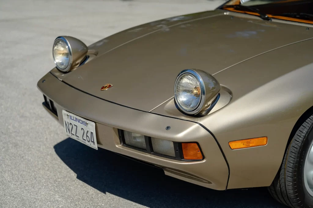 Own a piece of Hollywood history! The 1979 Porsche 928 from "Risky Business," driven by Tom Cruise, is up for auction with an estimated price of £1.4 million.