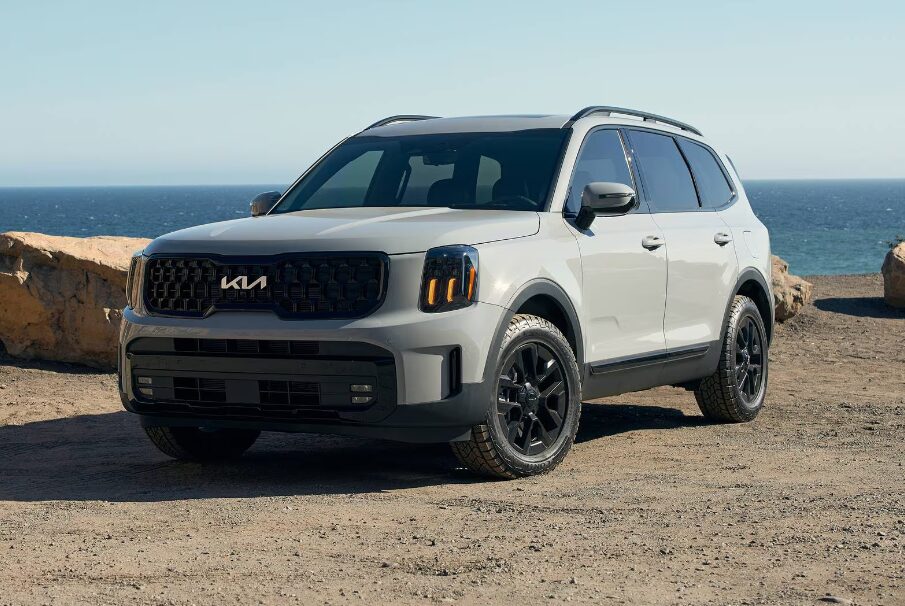 The all-electric Kia EV6 and Telluride SUV win 2024 Winter Vehicle Awards from the New England Motor Press Association (NEMPA) for their engineering excellence and rugged design.