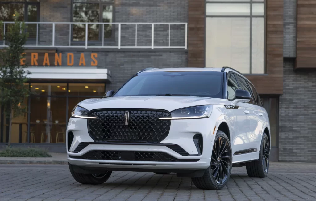 The wait is over for fans of the 2025 Ford Explorer and Lincoln Aviator. These SUVs are now shipping to dealerships, marking 100 years of production at Ford's Chicago Assembly Plant.