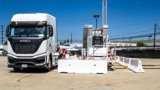 Nikola launches a new HYLA hydrogen refueling station in Santa Fe Springs, California, enhancing support for hydrogen fuel cell trucks and advancing zero-emission transportation.