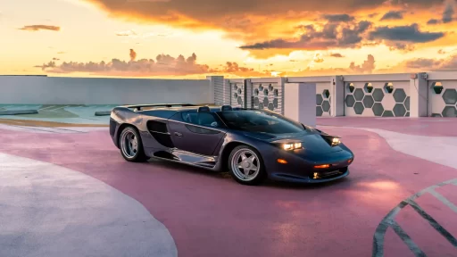 One-of-a-kind 1993 Vector Avtech WX-3R Roadster Prototype, the only open-top model ever made, set to auction for £1 million. A 625-hp supercar icon with a stunning design.