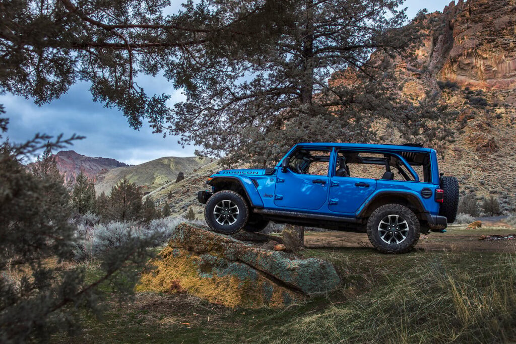 Jeep unveils the 2025 Wrangler, featuring unmatched off-road capability, new '41 paint color, advanced safety, and tech upgrades, along with the eco-friendly Wrangler 4xe hybrid.