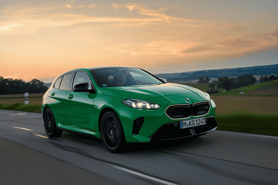 The all-new BMW 1 Series offers enhanced efficiency with the BMW 120 achieving 6.0–5.3 l/100 km and the dynamic M135 xDrive delivering 8.1–7.6 l/100 km, balancing performance and sustainability.