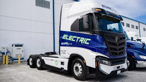 Benore Logistic Systems, Inc. strengthens its leadership in sustainable logistics by adding a Nikola Class 8 battery-electric vehicle, expanding its zero-emission fleet to eight trucks.