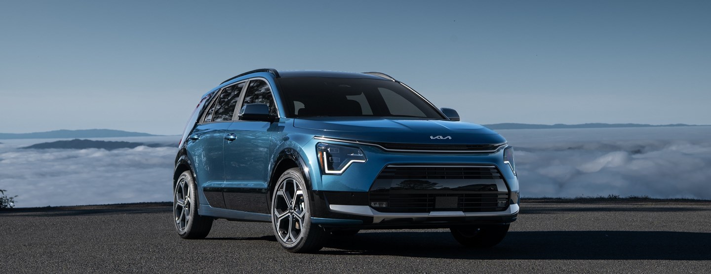 Kia announces pricing for the 2025 Niro Hybrid and PHEV, featuring enhanced safety with standard rear seatbelt pre-tensioners and the Cold Weather Package on PHEV SX Touring trims.