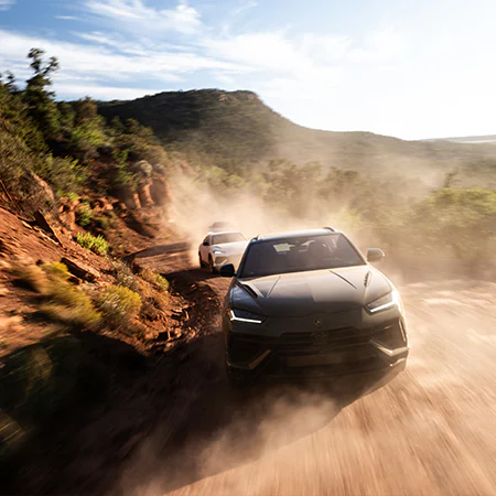 Lamborghini’s Esperienza Avventura took Urus S owners on a thrilling 200-mile adventure through Zion National Park, combining off-road excitement with luxurious accommodations.