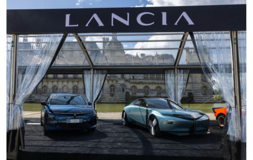 The Lancia Pu+Ra HPE concept car wins Best of Show at Chantilly Concours 2024, spotlighting Italian automotive elegance and innovation in a prestigious event showcasing the world's finest cars.