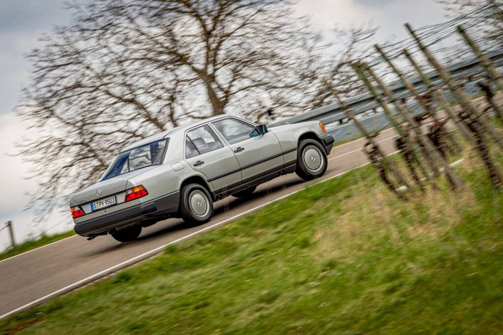 Mercedes-Benz Classic Notes 3/2024 celebrates 65 years of crash tests, iconic models like the 1959 "Fintail," the 1984 124 series, and the preservation of these classics with genuine parts.