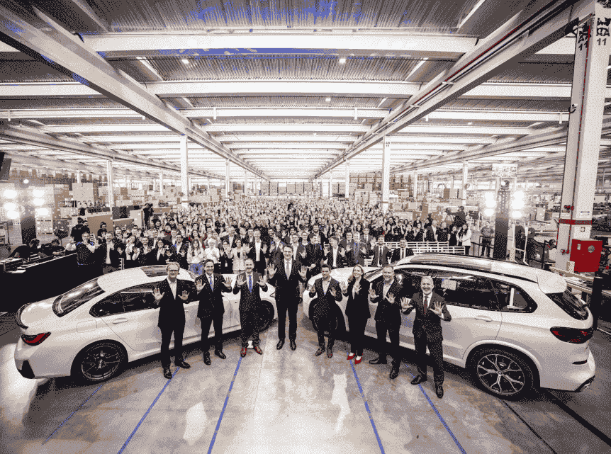 BMW Group celebrates 10 years of Araquari plant in Brazil, producing over 100,000 vehicles and driving local market growth with flexible production of BMW's top-selling models.