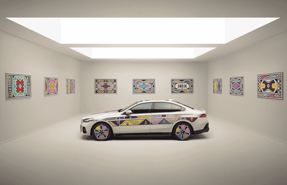 BMW i5 Flow NOSTOKANA, featuring color-changing E Ink technology and Esther Mahlangu's art, debuts at the 19th Contemporary Istanbul from October 24-27, 2024, following its Frieze LA premiere.