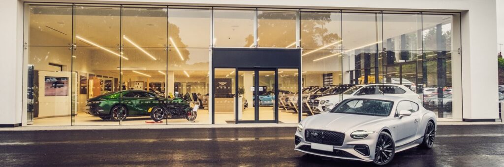 Bentley Motors and JCT600 celebrate the launch of the new Bentley Leeds showroom, showcasing the brand's luxury lineup and offering a bespoke customer experience in a vibrant market.