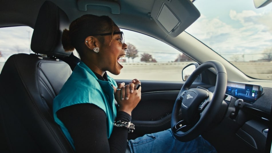 Ford reduces the cost of BlueCruise hands-free driving, now priced at $495 annually or $49.99 monthly, with simplified access for new and existing vehicle owners starting October 2024.