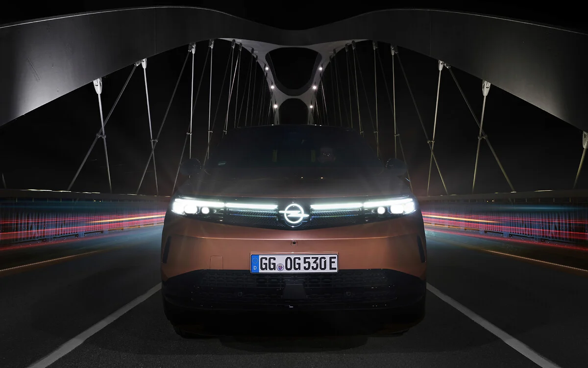 Opel’s new Grandland SUV features Intelli-Lux HD headlights with 50,000 LEDs, offering adaptive, glare-free visibility and quicker obstacle detection for safer night driving.