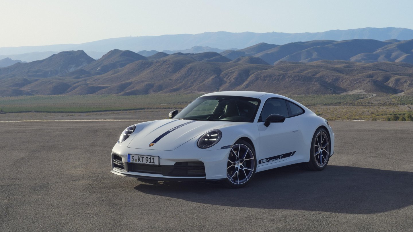 The Porsche 911 Carrera T combines agility and a lightweight build with a six-speed manual transmission, offering pure driving pleasure and Porsche’s iconic performance tuning.