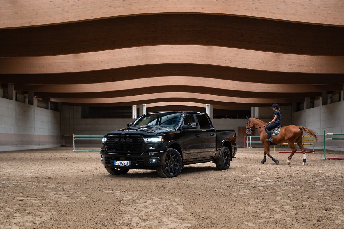 Ram Trucks launches the new Ram 1500 in Europe, featuring powerful Hurricane engines, advanced tech, and over 100 safety features, with a 3.5-ton towing capacity and premium design.