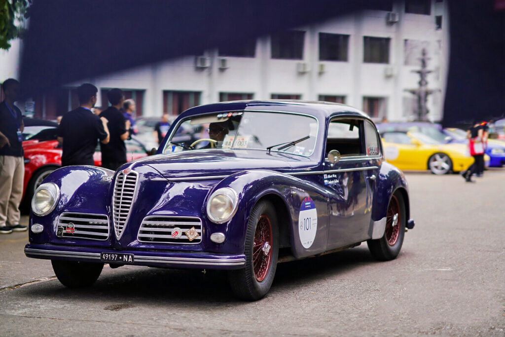 Alfa Romeo celebrates victory at the inaugural 1000 Miglia Experience China, with the Freccia d’Oro 6C 2500 Sport leading a race that honors its rich vintage racing legacy.