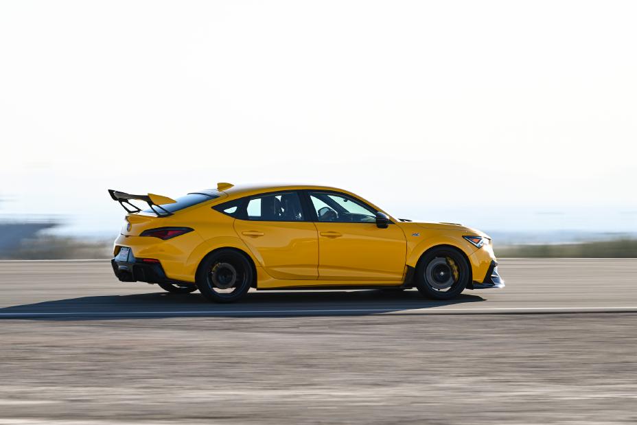 Honda celebrates hybrid innovation ahead of the 2024 Las Vegas Grand Prix with a showcase of cutting-edge vehicles and motorsport legends at Las Vegas Motor Speedway.