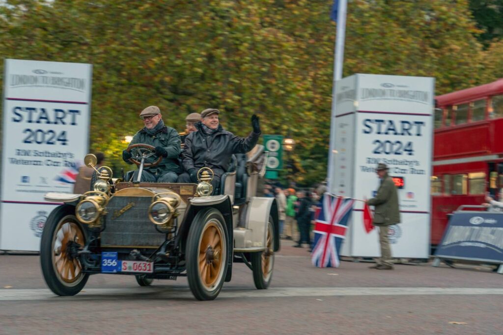 Experience history in motion as a 120-year-old Mercedes-Simplex completes the iconic 96-km London to Brighton Veteran Car Run, celebrating timeless engineering and classic style.