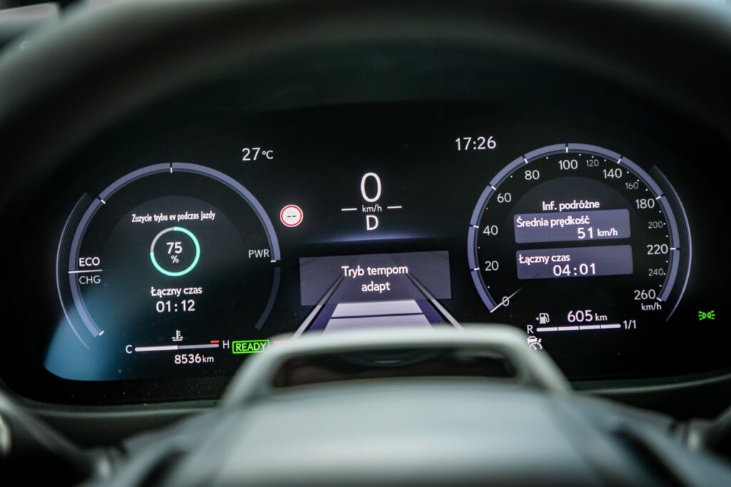 Lexus introduces a customizable 12.3-inch virtual cockpit in the LBX and UX crossovers, offering personalized display data and enhanced functionality for modern urban driving.