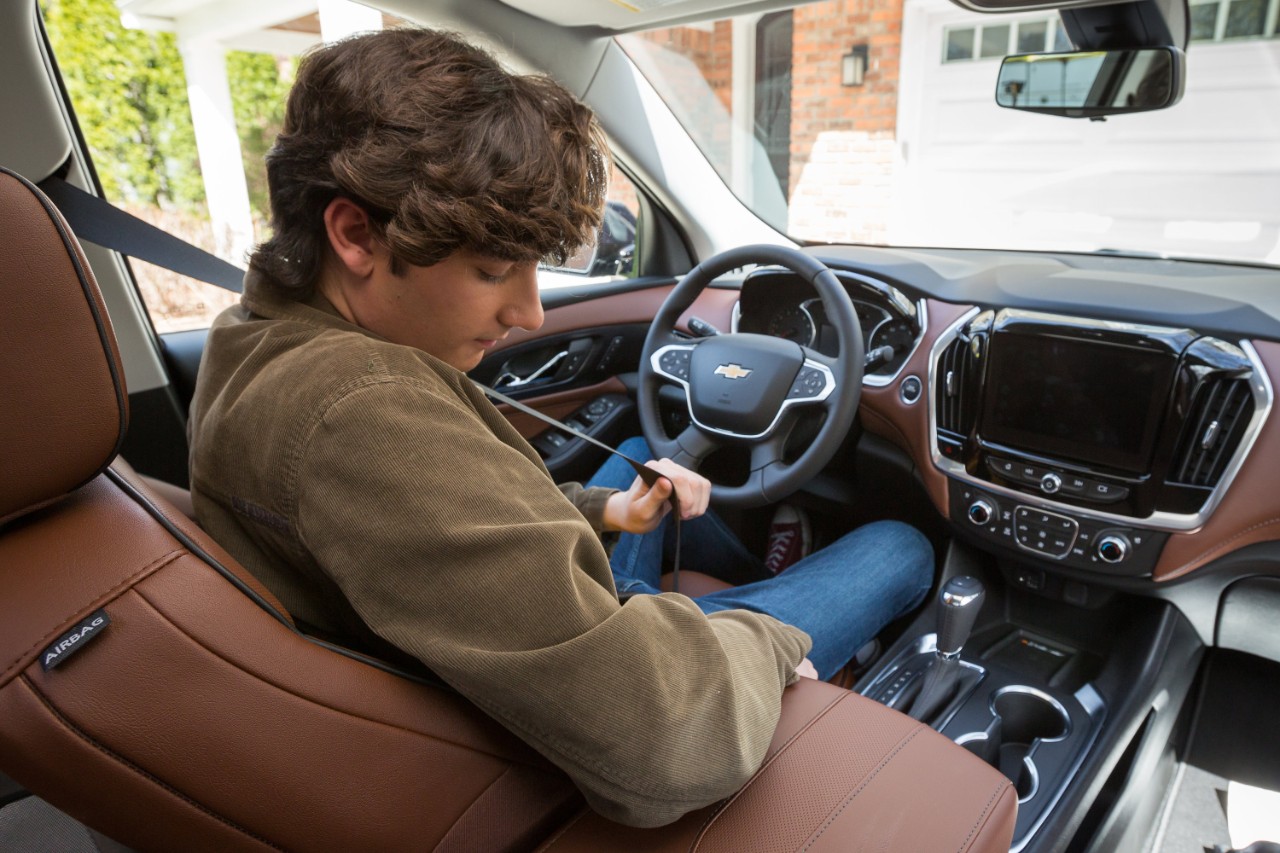 November 14 is National Seat Belt Day, highlighting the lifesaving importance of seat belts and innovations like GM’s Buckle to Drive and Rear Seat Belt Reminder systems.