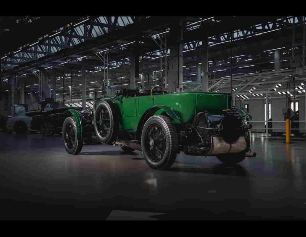 Bentley delivers the first Speed Six in 94 years from its Continuation Series, celebrating a new era for collectors as a Blower finishes a historic 24-hour endurance race.