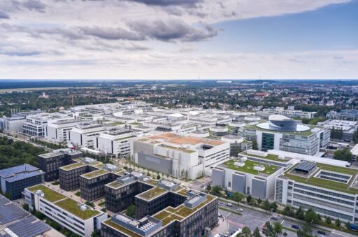 BMW’s new Aeroacoustics and Electric Drive Center in Munich revolutionizes vehicle testing with cutting-edge wind tunnels, precision tools, and innovations in electric mobility.