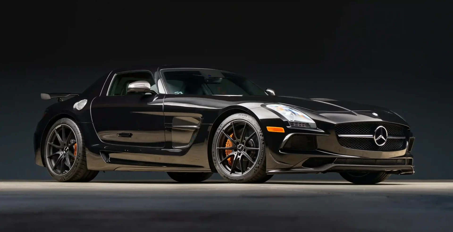 A rare 2014 Mercedes-Benz SLS AMG Black Series, with under 500 miles on the clock, is up for sale at £675,000. This 196mph supercar is one of just 132 in the U.S.!