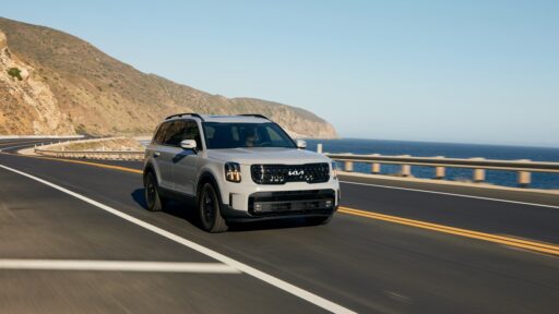 The Kia Telluride earns the 2025 J.D. Power U.S. ALG Residual Value Award, celebrating its lasting value, top-tier design, and leadership in the competitive midsize SUV segment.