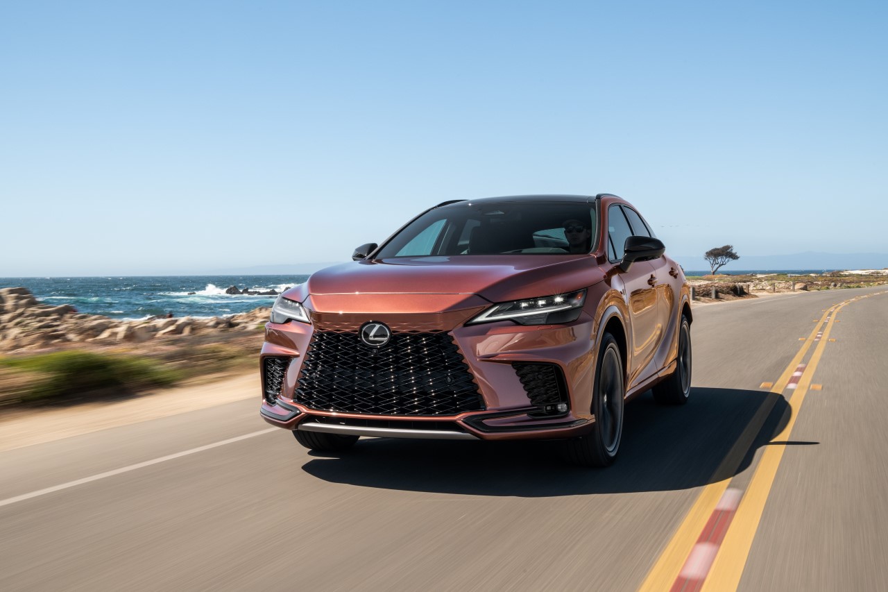 Lexus celebrates 3 million hybrid sales worldwide, driven by nearly 20 years of innovation, reliability, and sustainability, led by models like the RX, ES, and NX.