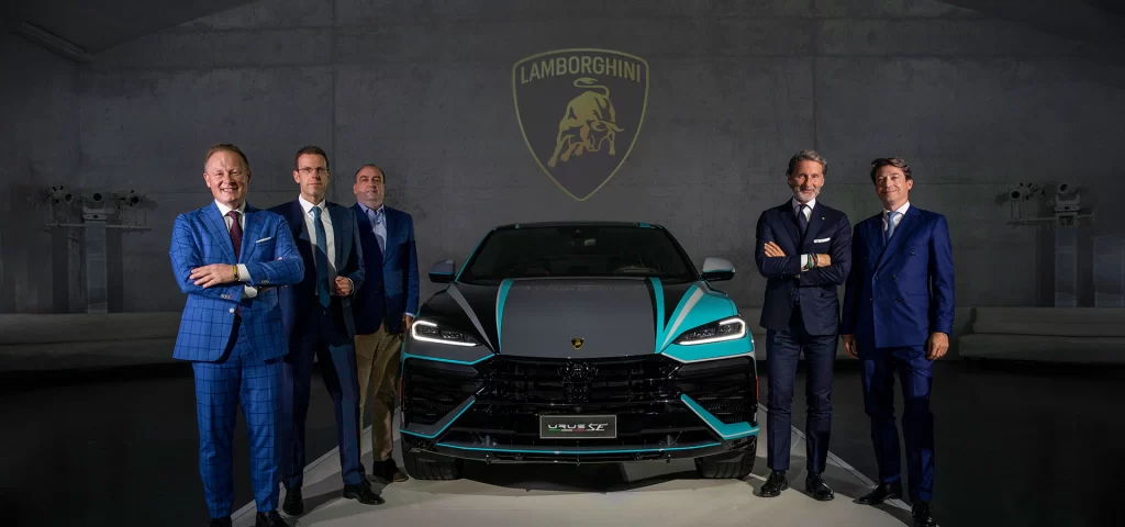 Lamborghini debuts the Miami-inspired Urus SE at Art Basel 2024, blending vibrant design, hybrid power, and luxury to celebrate the city’s artistic and cultural spirit.