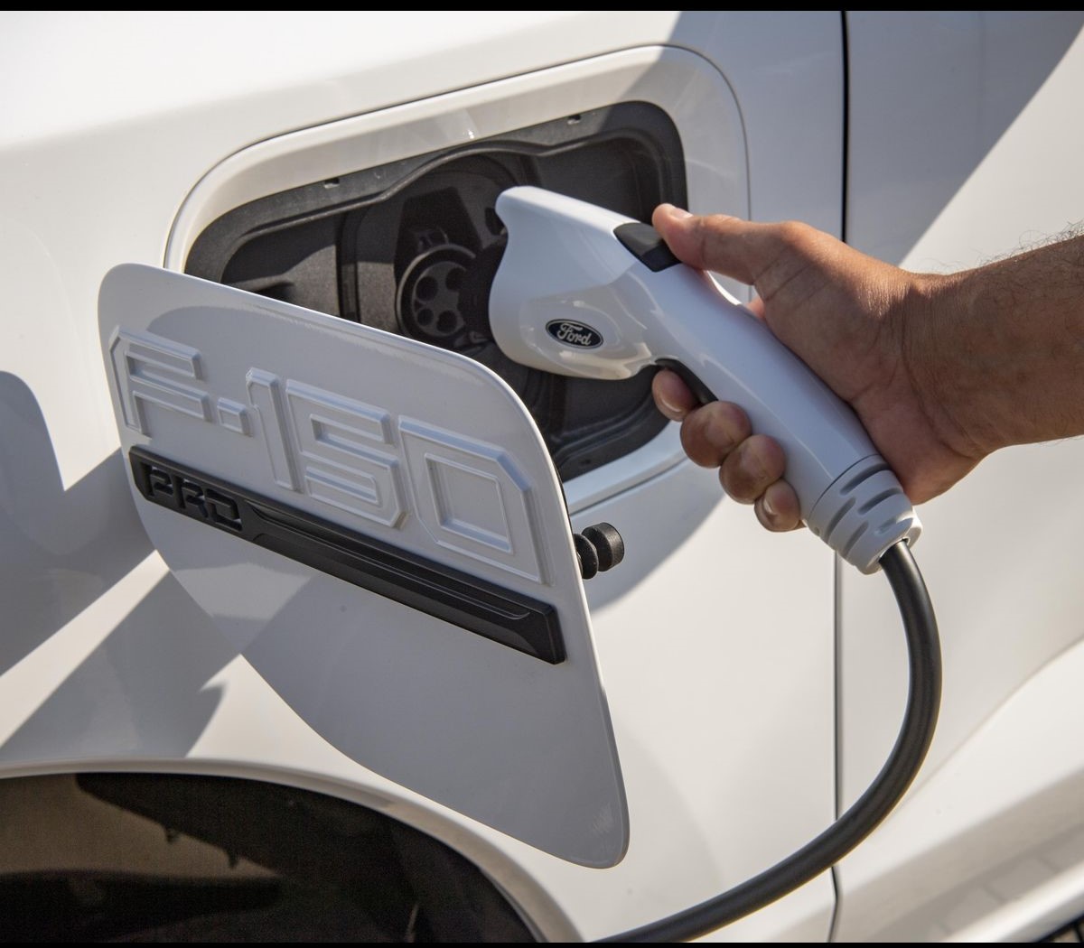 Southern Company and Ford Pro team up to pilot an electrification blueprint, optimizing EV fleet management for businesses in Alabama, Georgia, and Mississippi.