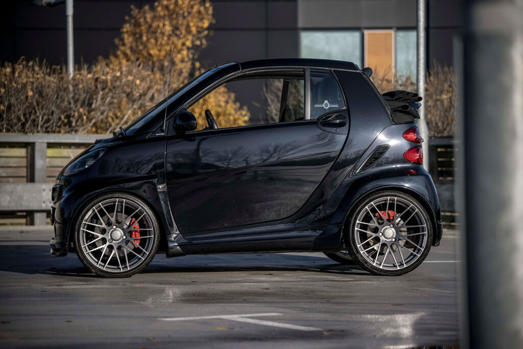 Simon Cowell’s rare 2012 Brabus Smart Car, #1 of 120, hits the auction block. With only 15,452 miles and celebrity ownership, it’s expected to fetch £18,500.